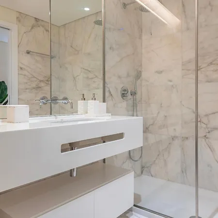 Lejlighed Deluxe 1 Bdr W/ Pool View By Lovelystay Lisboa