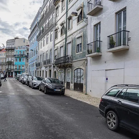 Lejlighed Deluxe 1 Bdr W/ Pool View By Lovelystay Lisboa